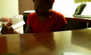 Koulu, livepornoa opettaja hatussa