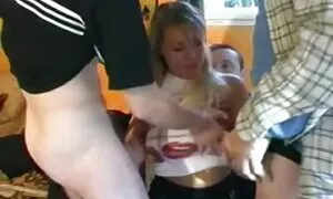 Tule takaisin, ilmaista poenoa kun sinulla on kaunis tyttö.