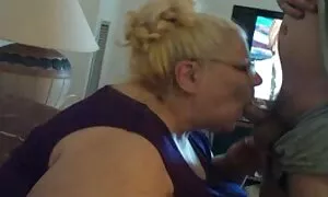 Aboni valkoinen tyttö. ilmaista porno